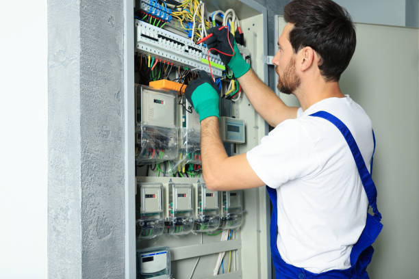 Best Electrical Contractors for Businesses  in Beechwood, MS